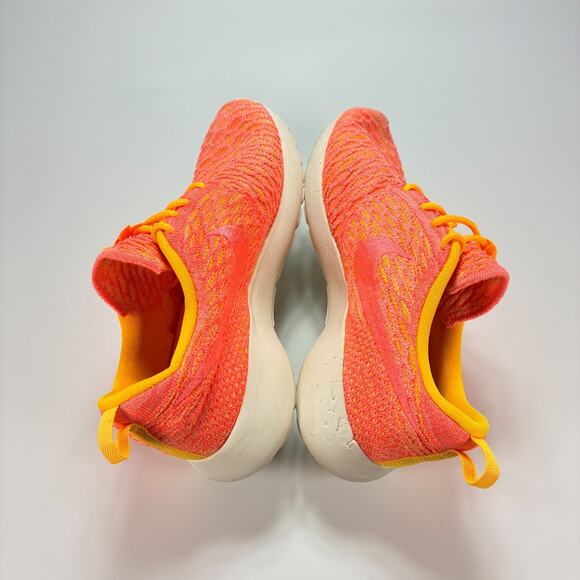 Nike Roshe Run Flyknit Orange Peach Running Shoes 704927-802 Women's Size 7 - Picture 7 of 10